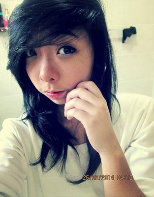 1.7 made in Japan  
sou lecau e meia louca kkk
games,música,dançar ❤ 
kpopeira e anã ;-; hauahua