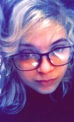 artist. comedian. geek. lady. kind of.