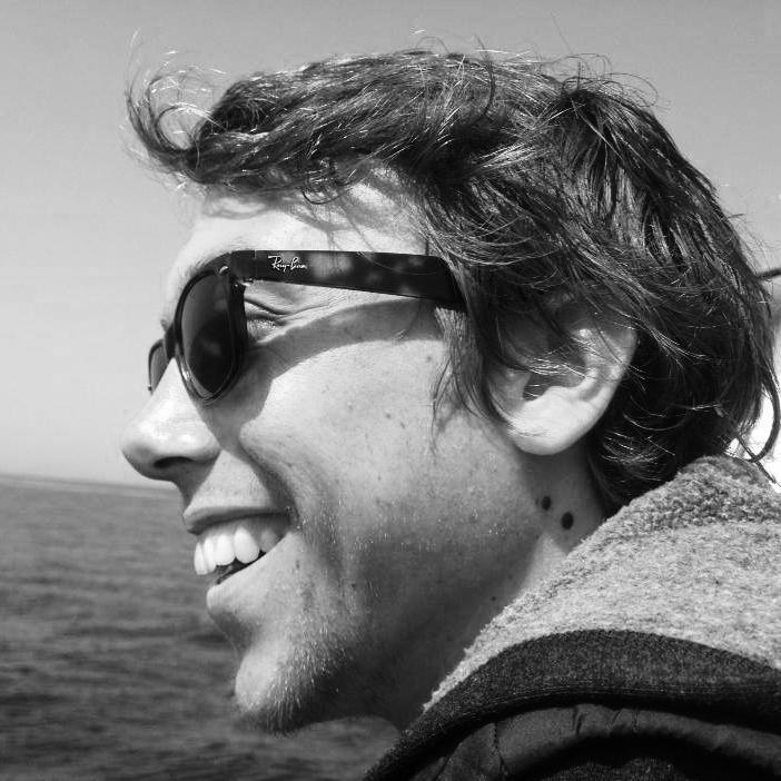 Designer/Creative Experimenter with a passion for problem solving, people, and process.