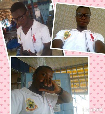 Am me, no faking me 
Ask me Imma tell u everything about me ya