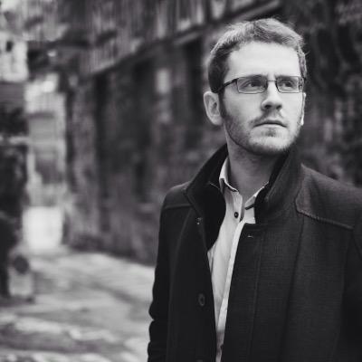 pianist @paperwingmusic; keyboard and singer for TownHall; occasional collaborator with @invoke_sound; other shenanigans as required
