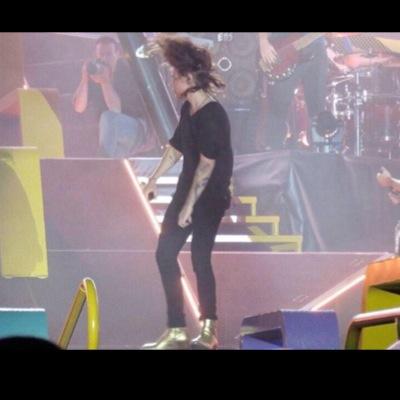 hiiii babes  , would you please follow @harrystyles__s ?? this is a free follow from her enjoyy your dayyyy