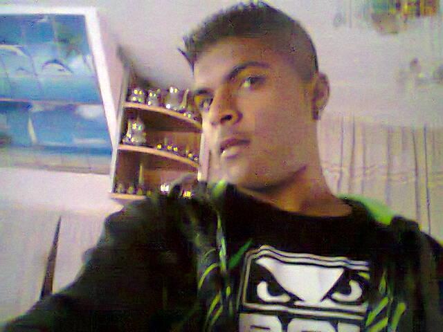 Hemesh262's profile picture. Me an only me da one double O.G.        $ SK uzzi street king$☀