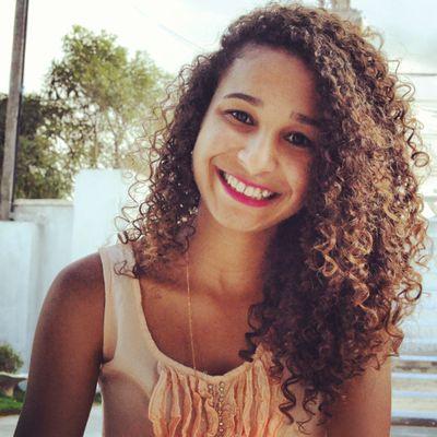 Geeniielle's profile picture. So de coisa boa eu vivo ❤ Bahiiana , e Musicista ;)