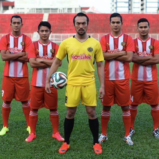 WE ARE NOT STARS BUT WE ARE WARRIORS . ALLAHUAKBAR! ALLAHUAKBAR! #KelantanFa #Trw #Gkg #GomoKelateGomo https://t.co/2wjCH7poRK