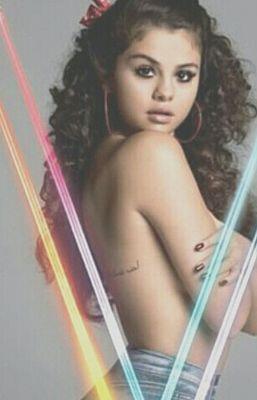 you idolize Selena? I idolize Selena! other acc - @OCTAVlASGRIFFIN