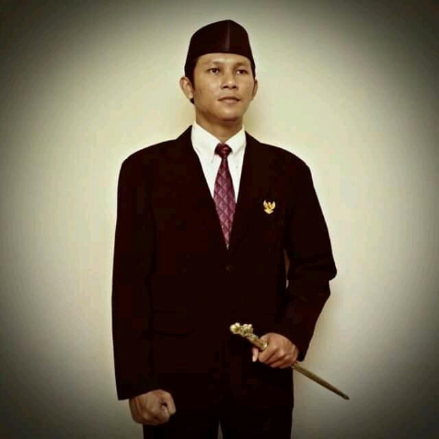 Batin yang sunyi, badan yang mengabdi.
