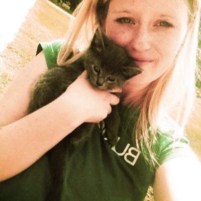 Loove Life && e.v.e.r.y.t.h.i.n.g in it(: