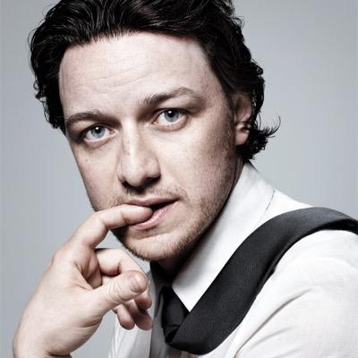 Sherlock's old friend from Uni days. Owner of Gloria Scott's Jewelry Shop. Looking for Sherlock Holmes. [Read bio link] #RP #MV