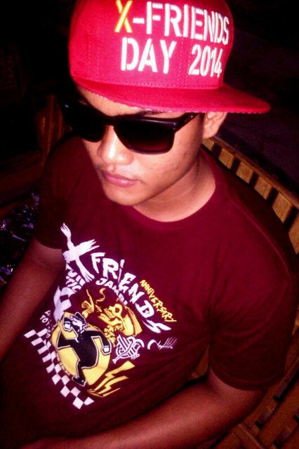 Suka Music Reggae & SKA -{TIPE-X}-               -{Pin 2b007578}- Tak Perduli Siapapun Yg Mengganggu Pasti Aku BERI TINJU