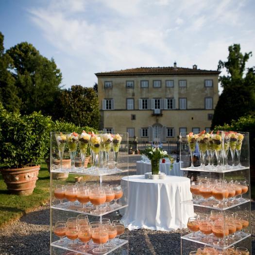 Tuscany Wedding Planner based in Lucca for that luxury occasion at some of the most beautiful locations and Villas in Tuscany