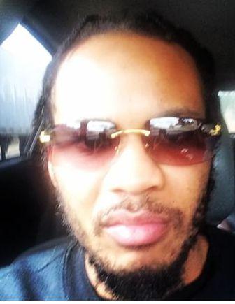 getting paid living #suckafree in the land of snakes loyalty=royalty #felonygang #foe #grimeygov