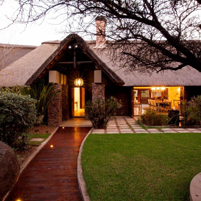 The perfect 4-star boutique guest lodge for business or leisure travel offering contemporary African style and luxurious accommodation and conferencing options.