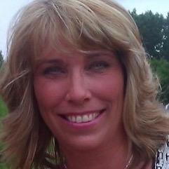 Andee_Lane's profile picture. Common Tater from Idaho I ESPN Commentator I Grabbed a few RBs back in the 20th century for @TexasWBB