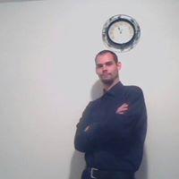 MikeJohnson2712's profile picture. happily single, have four wonderful children and love working on computers and doing stuff with the family