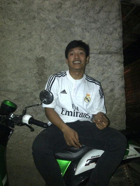 inilah gue yng masih tidak sempurna..