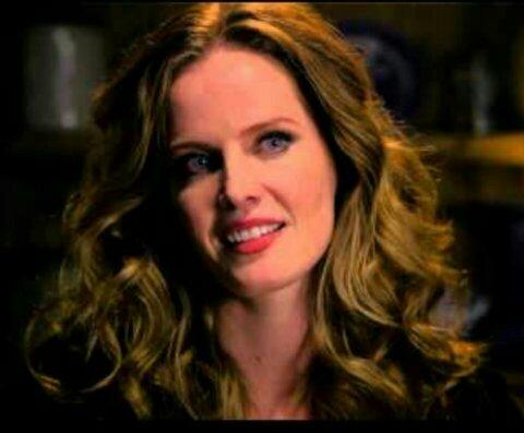 #OnceUponATime and #Lost are my essential. Huge Fan of superheroes and Disney. Big imagination.