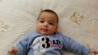 01fb58e95d9f472's profile picture. 