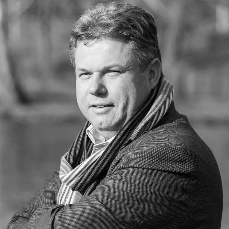 Hoofdredacteur/uitgever van Digitaal Dagblad BV met onder meer https://t.co/Wt5Uwqafib  Tel: 06 - 54 22 34 46