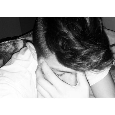 Muchas veces somos lo que la vida quiere que seamos 
-David Celis