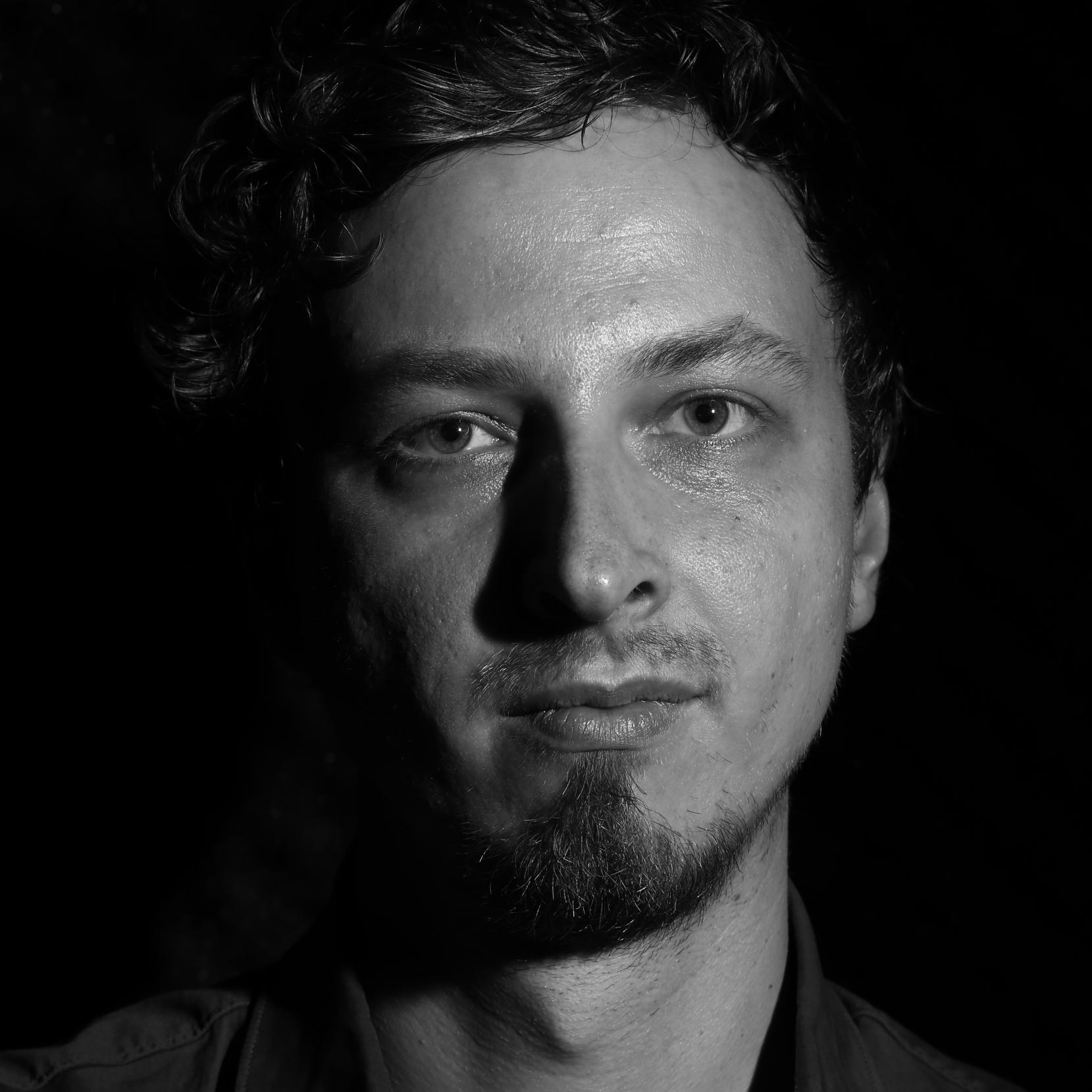 marcel_kroemker's profile picture. Poetisch Analog Experimentell
#alliens in the woods #acousticrock #jazz #songs