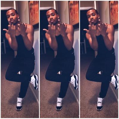 savethat_shitt's profile picture. •Atl Born and Raised 20,Taurus♉
• Addited to ✊
•College Student 
• R.I .P Grandma I miss you