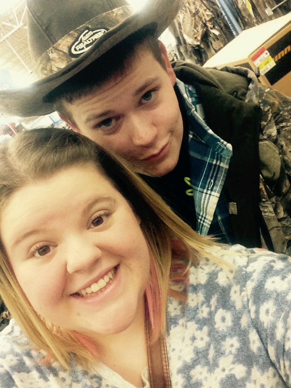 RussellDipper's profile picture. Redneck, fishin, huntin, dippin,miami heat for life, vape lyfe!!!  taken by the most amazing girl ever 5/4/2014 jenna wilde,forever and always