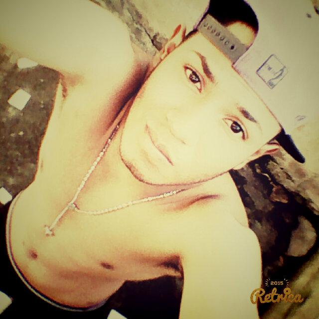 Zoy un atrevido Atrevidow ;) Me guzta y me enkantta el sexo :3 en exceso Prrrraaaaa :3