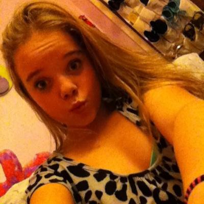 I love to horse back ride and to play softball! I am not single!!!! I love to hang out with friends!!!!!