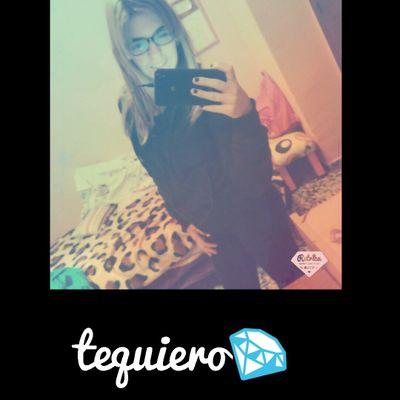 Cuando estás feliz , disfrutas de la música , Cuando estás triste , entiendes la letra ♔ personas que nos cuidan desde el cielo♡