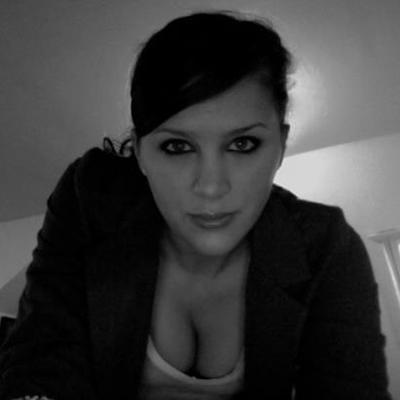 Trinny not Tranny. Girl. Weird, random and fully hectic.