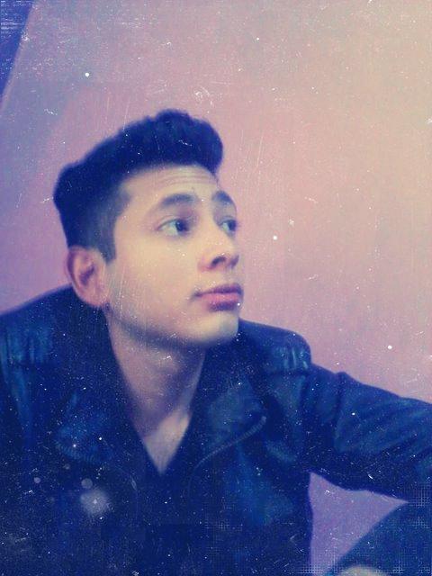 Fercquevedo's profile picture. pues soy como soy y me vale si les caigo mal