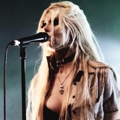 Andy meu amor ••Sky ferreira rocher•Harley williams•Hannah montana•todo mundo odeia o CHRIS