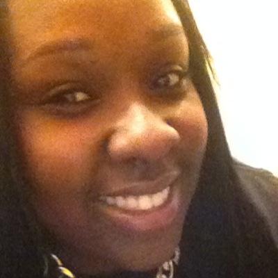 TiamelG's profile picture. JUST LIVING