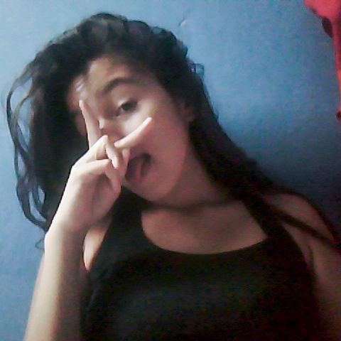 Eu amo música eletrônica ♪❤, agora vai lá me xinga por gosta de uma coisa que é só batida, eu mando se ''fuck'' *-* | Amo dms o filme que tá na mh capa '-' ❤