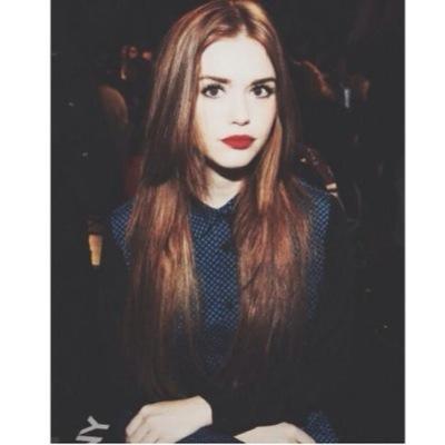 ●I'm Lydia Martin ●Banshee ●Single •Waiting for my batman|Anyship/RP]