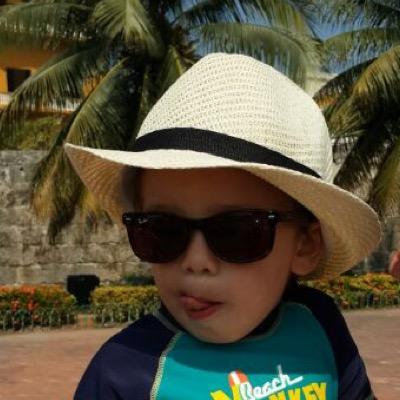 cacharroman's profile picture. 