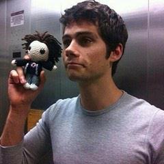 espero que um zumbi coma sua cara
