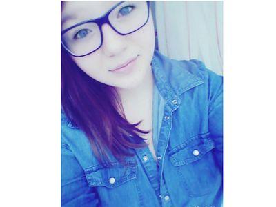 Emili•Austria•Bosnia•Singel :D     #Melinski