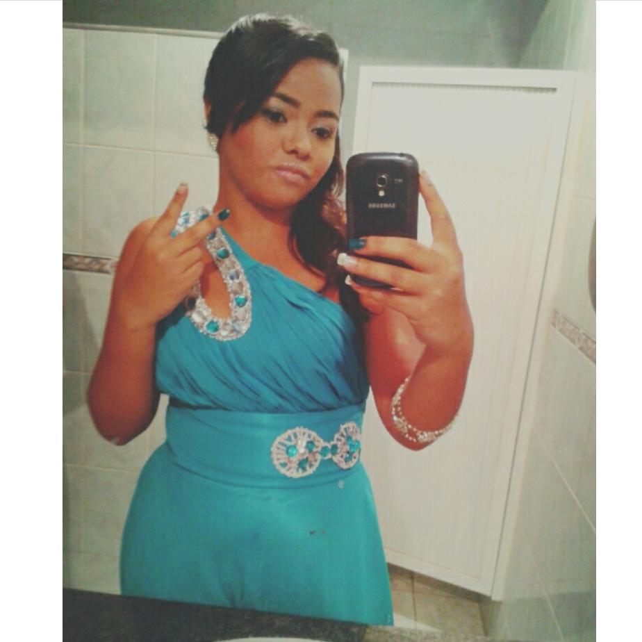 #18★ ;Futuro contable y lo demas es cuento...Instagram: Ramoscastrodm Pin; 7B071B97 ¿Debilidad? Piel morena ♥ @RonaldBorjas @OficialGuaco #SalsaCasino♣