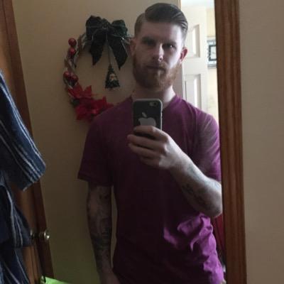 I'm josh 25 years I work for a car detailing place detailing care I have a son who is 7 but I'm single hmu to know more