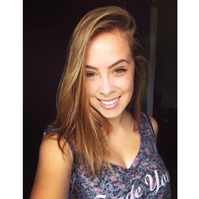 brunamoree's profile picture. 