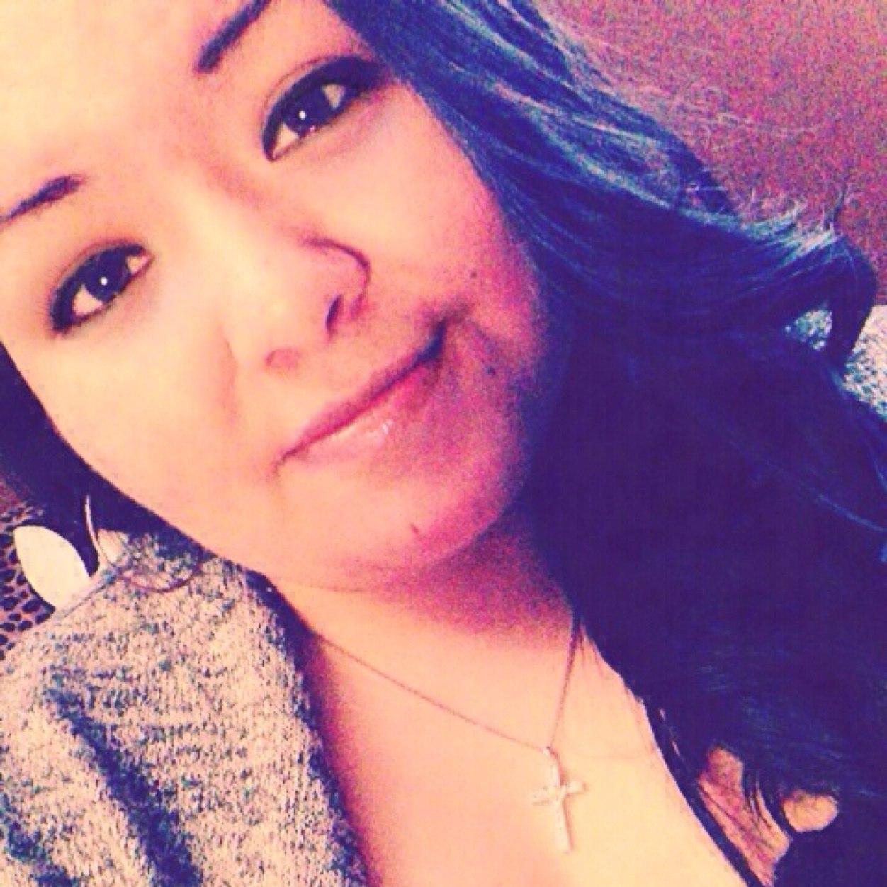 HizzPrincezz's profile picture. #Beeautiful  #Native ❤️ #Canadian  #Gorgeous  #Chick✨ 

Follow me & I'll get back at ya