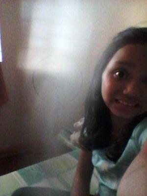 planassharie09's profile picture. 