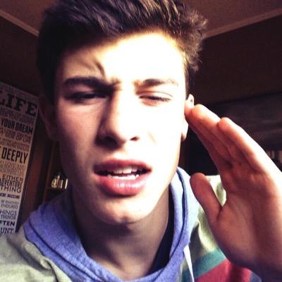 follow @drivebycash and turn on his notifications for DAILY DMS to everyone!