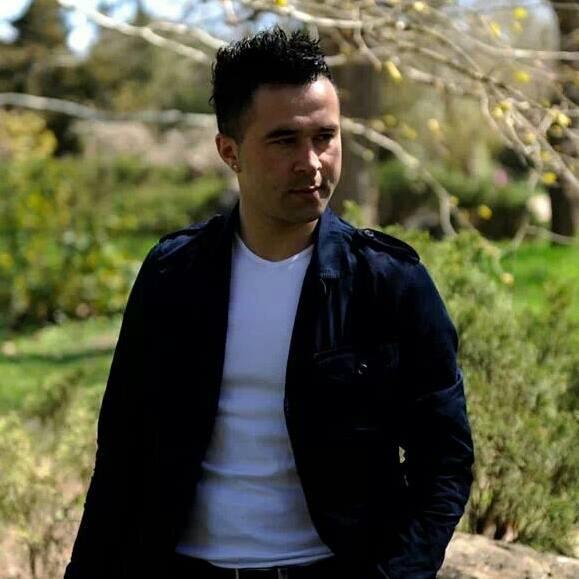 LabelimRed's profile picture. Eğer 1. değilsen en sondaymissin gibi calisacaksın.....)