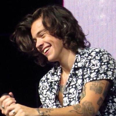 // the tall curly one is rad // always looking for more friends // i care, just a dm away // one dizzle af