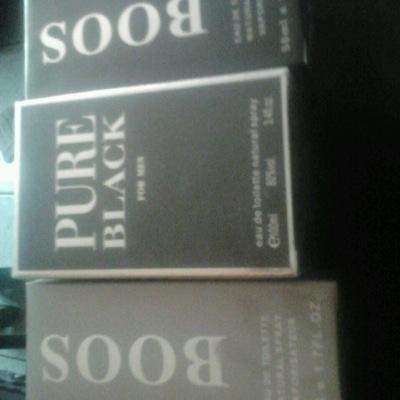 Venta y distribucion de perfumes dentro de la ciudad de Santiago. Elaborados con esencias naturales