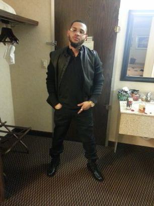 Hennyboi24's profile picture. 