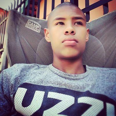 772bf2dd5fe74ba's profile picture. #Not a doctor instagram: EDWARD_MAX_0808 follow me